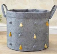 Coș decorativ cu pompon MEGA 25x29 cm